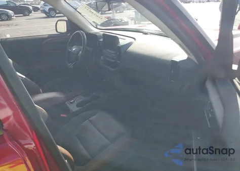 2021 Ford Bronco Sport Outer Banks z USA, uszkodzony, nr VIN 3FMCR9C6XMRB33759